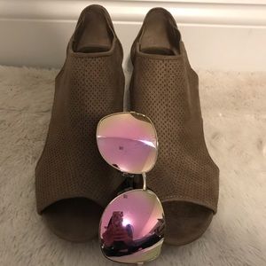 Women’s Life Stride Soft System Pumps